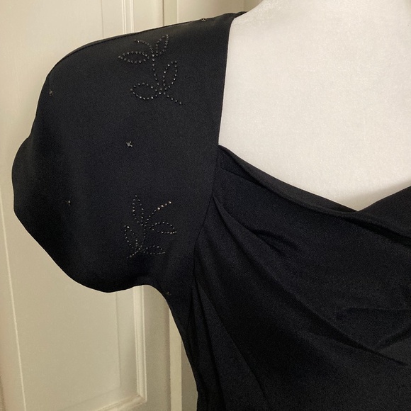 Vintage 1980's Flared Dress w Embellishments - Picture 4 of 15